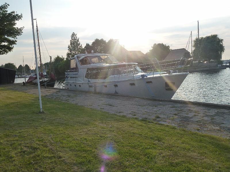 f0657104.jpg