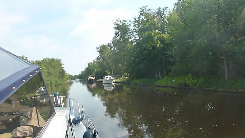 f2945672.jpg